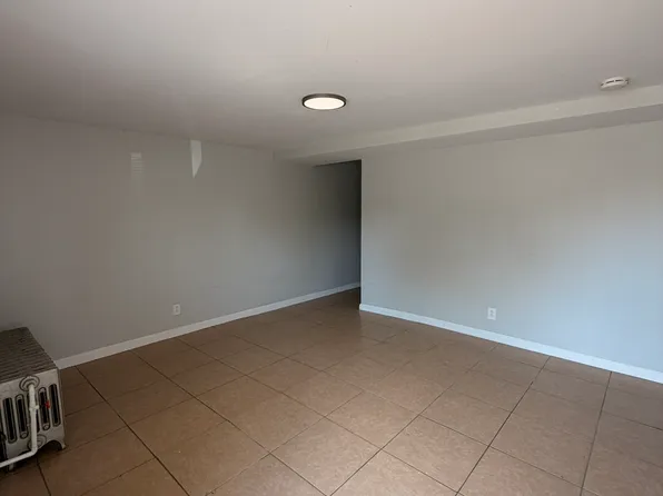 509 N Perry St #507, Davenport, IA 52803