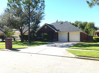 11027 Olivewood Dr, Houston, TX 77089