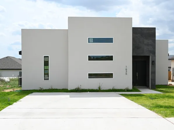 1636 Rene Solis Dr, Laredo, TX 78046