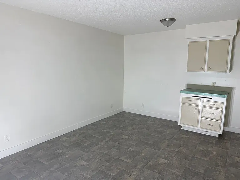 1808 Fairfield Ave — Photo 7