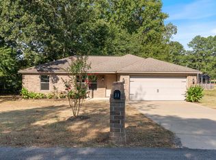 11 Martin Ave, Greenbrier, AR 72058