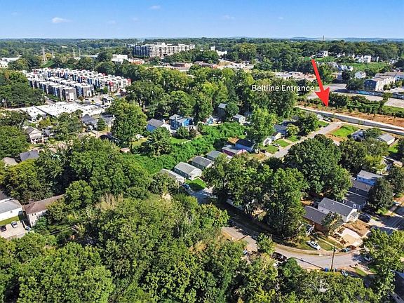 3rd image of 1023 Grant Way SE #1