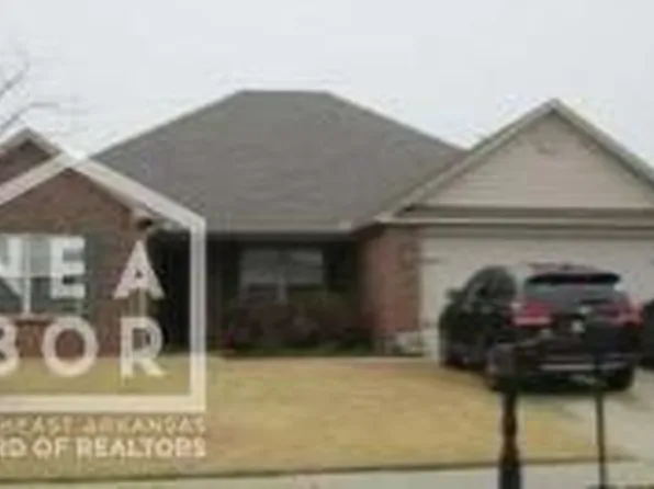 540 Spur Ln, Centerton, AR 72719