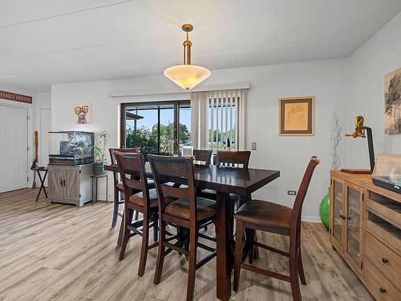 4th image of 17979 Oak Park Ave APT 1N