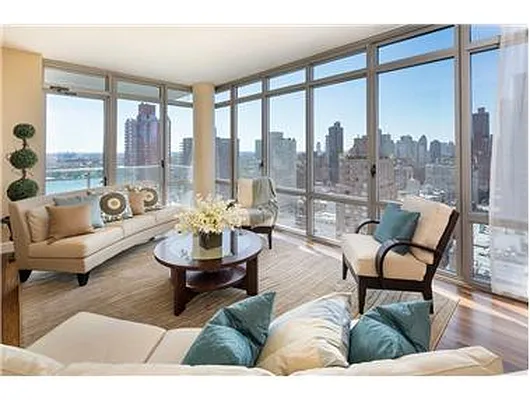 Rented by Douglas Elliman | media 22