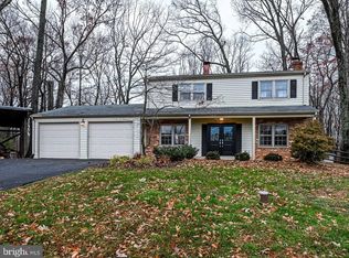 3700 Michele Ct, Oakton, VA 22124