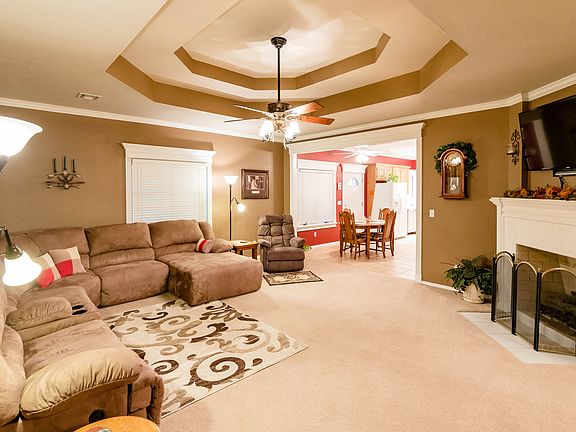 2nd image of 315 Sondra Dr