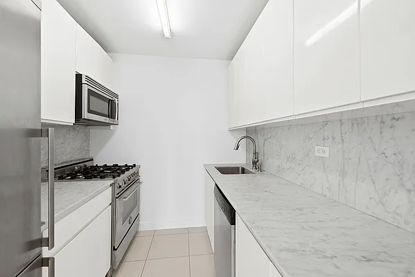 Rented by Corcoran | media 47