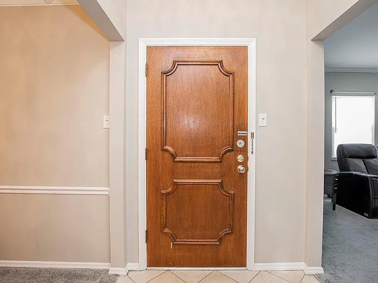 10315 Corbeil Dr #C — Photo 12