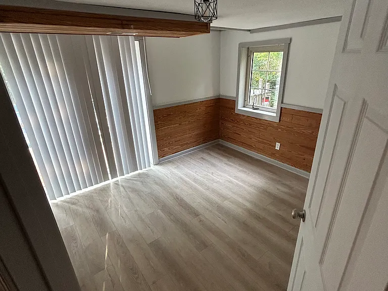 1215 Heath Ave #1 — Photo 10