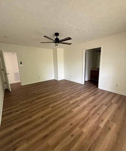 3453 Hastings Dr — Photo 8