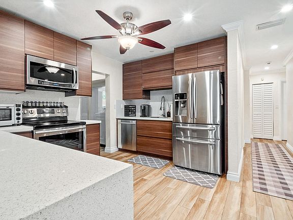 5th image of 610 NE 58th Street