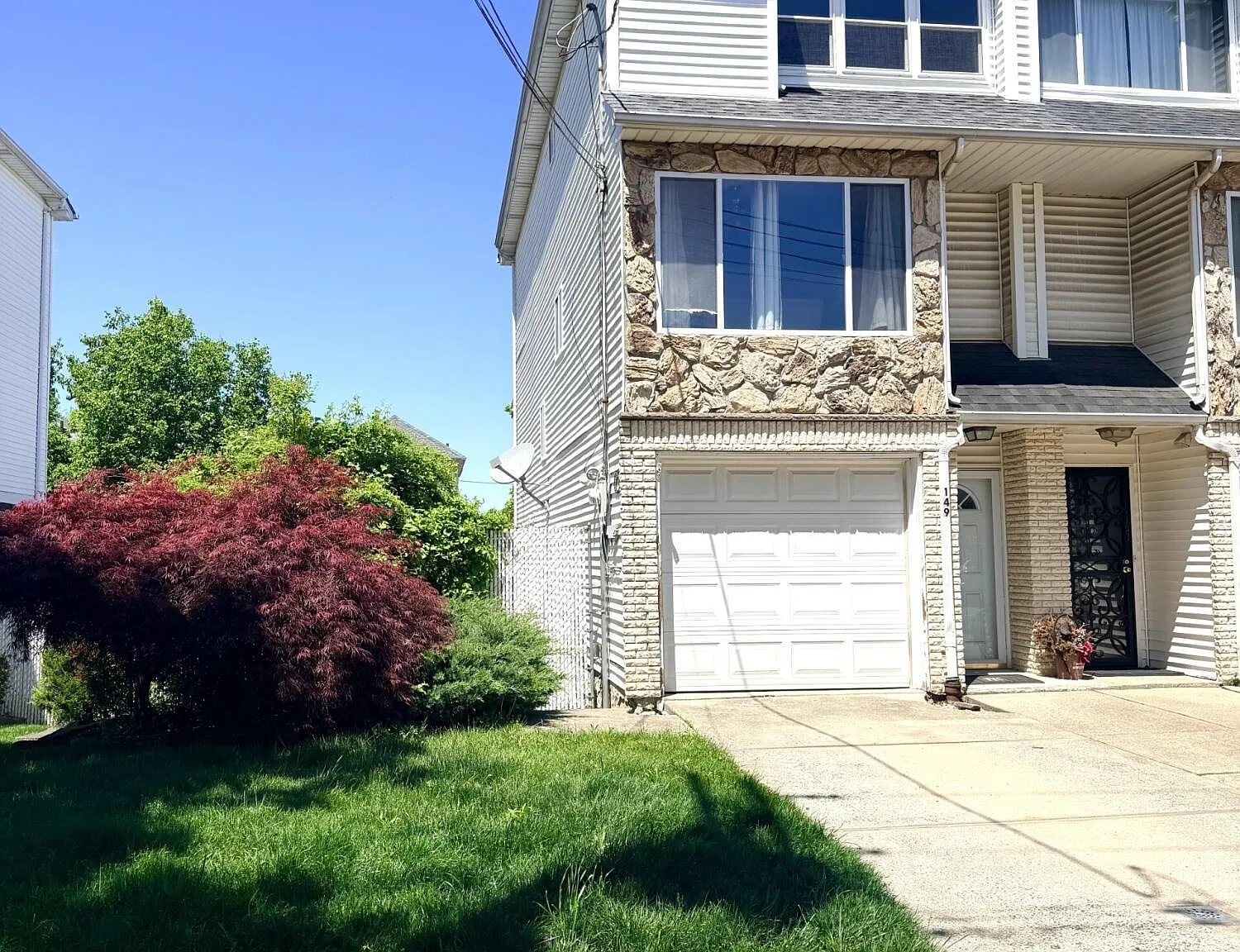 2 bed, 3.0 bath, 1924 sqft, $3,200 — Photo 1