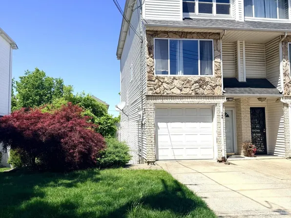 149 Wirt Ave, Staten Island, NY 10309
