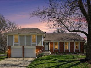 8741 Widmer Rd, Lenexa, KS 66215