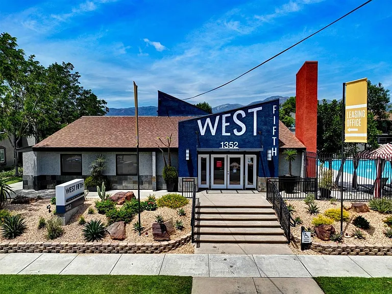 West Fifth Apartments — Photo 3