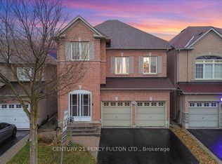 8 Boulderbrook Dr, Toronto, ON M1X2B9