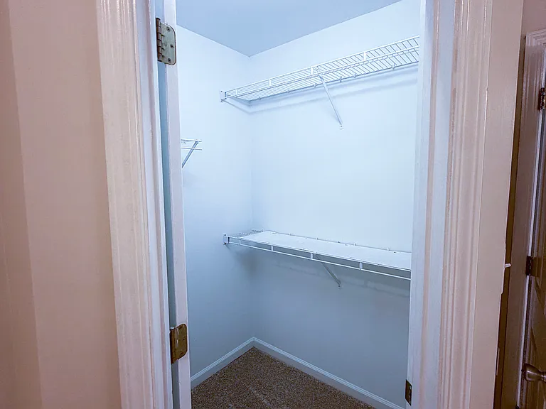 112 Sheffield Ct — Photo 26