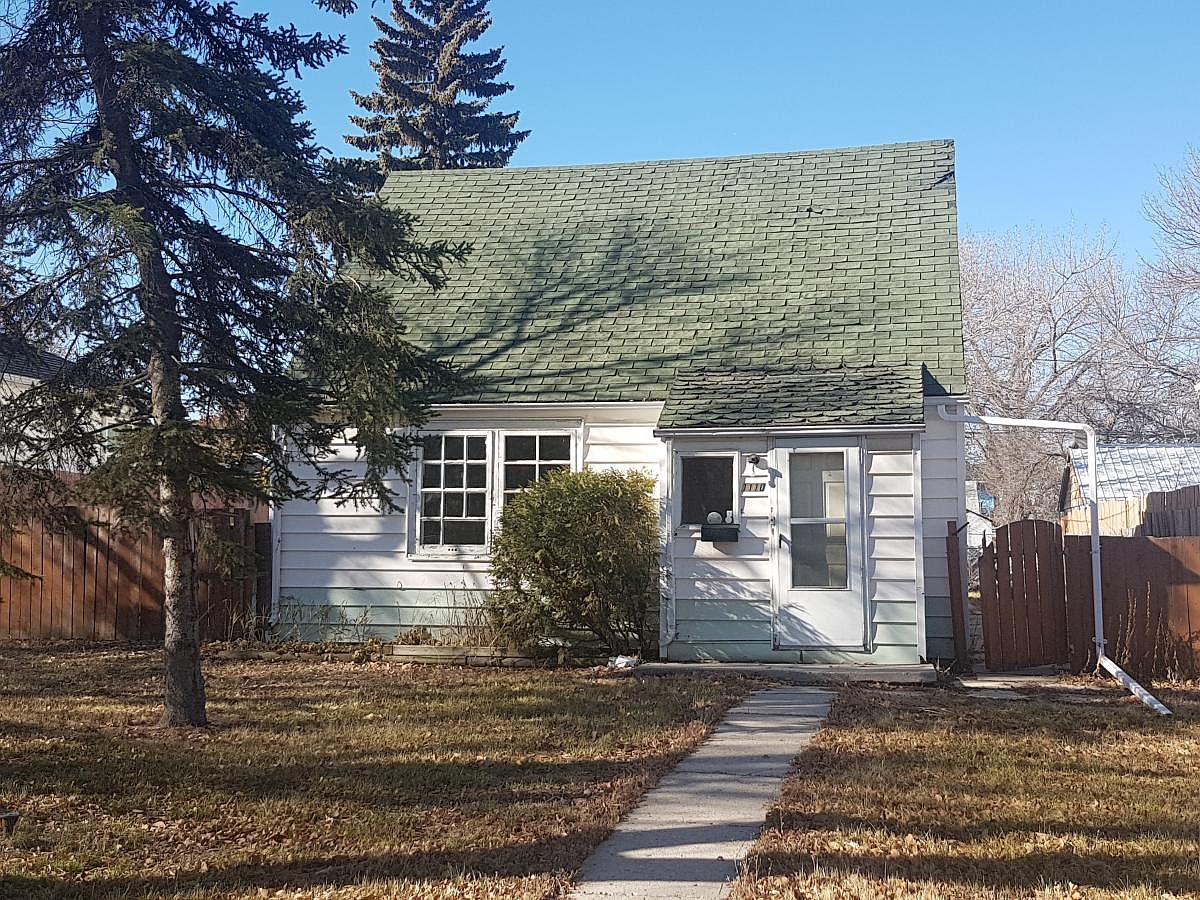 1110 King St, Regina, SK S4T 4E7 Zillow