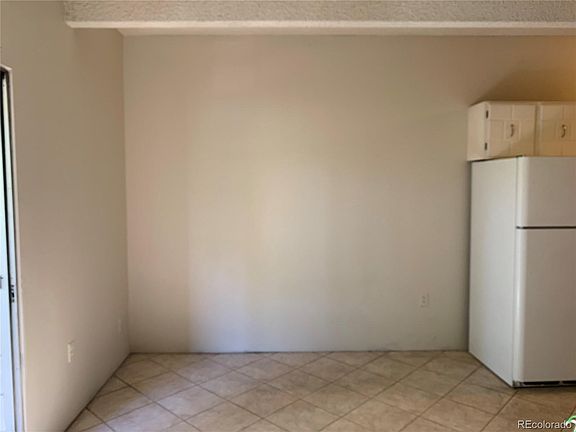 5th image of 551 N Pearl St APT 304