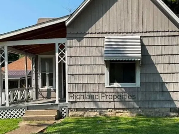 907 E Broadway Blvd, Sedalia, MO 65301