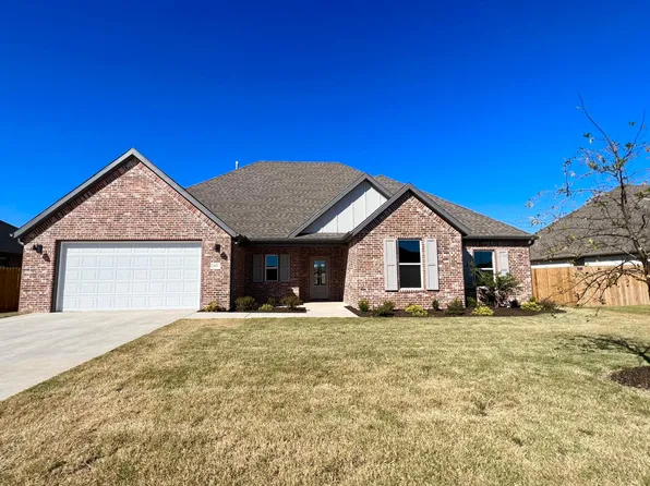 1052 Morra Ave, Springdale, AR 72762