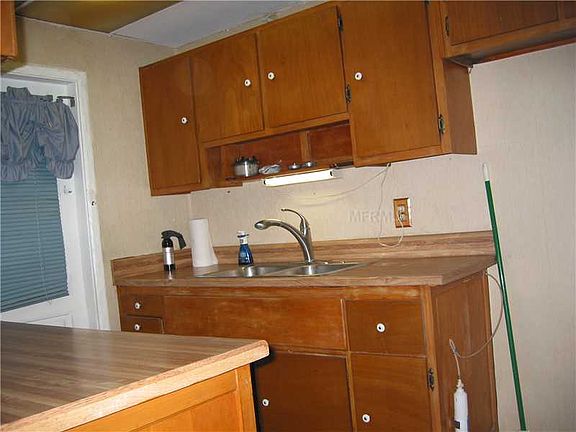 2nd image of 1524 Clair Mel Cir
