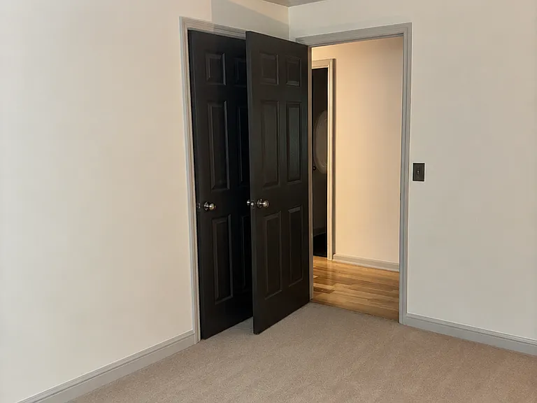 107 Nimitz Cir — Photo 16