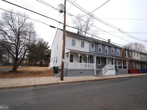 548 York St, Burlington, NJ 08016