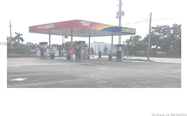 1st image of 2210 Miami Gardens Dr