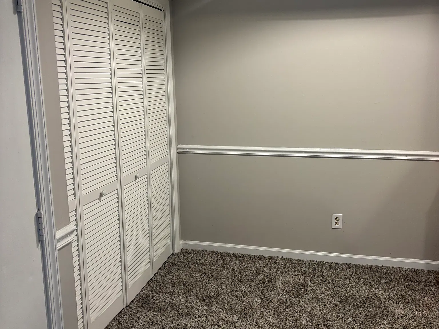 2 bed, 704 sqft, $1,300 — Photo 4