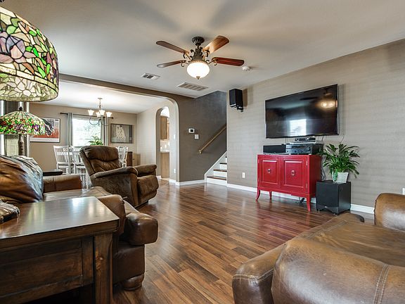 5th image of 10406 Marengo Ln