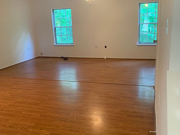 3rd image of 18900 Grotto Ln #0