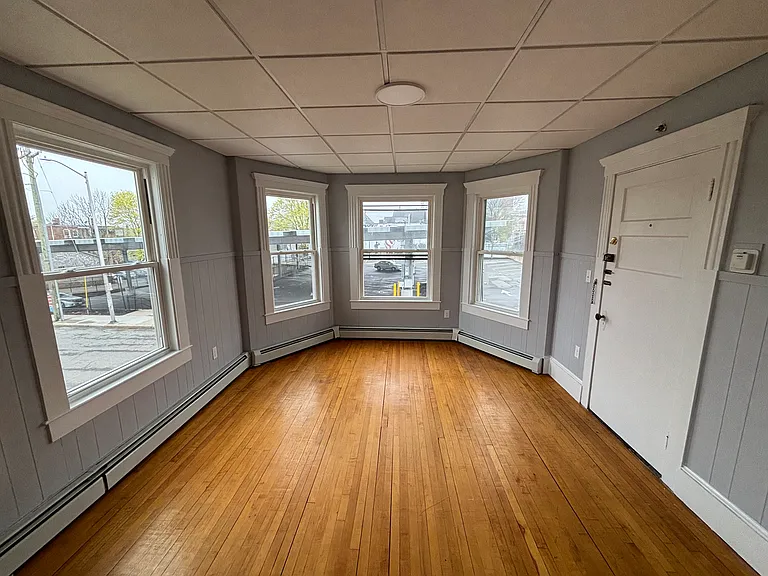 12 Pond St #4 — Photo 4