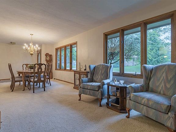5th image of 6913 Cody Ln