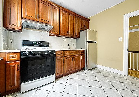 3rd image of 8535 67th Dr #2