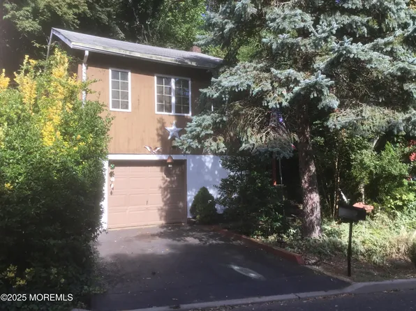 94 Valley Avenue, Highlands, NJ 07732