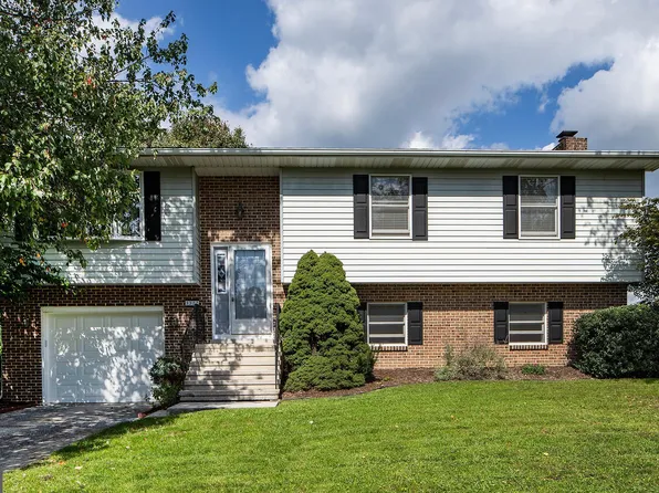 332 Sarhelm Rd, Harrisburg, PA 17112