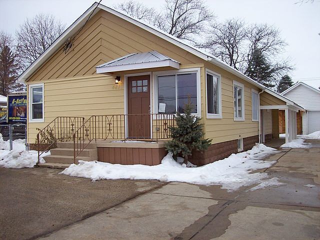 1st image of 481 Orchard St #1