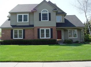 2175 Hedigham Blvd, Wixom, MI 48393