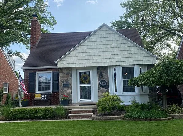 15073 Regina Ave, Allen Park, MI 48101