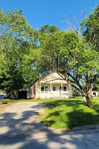 1010 Thomasville Rd, Houston, MO, 65483