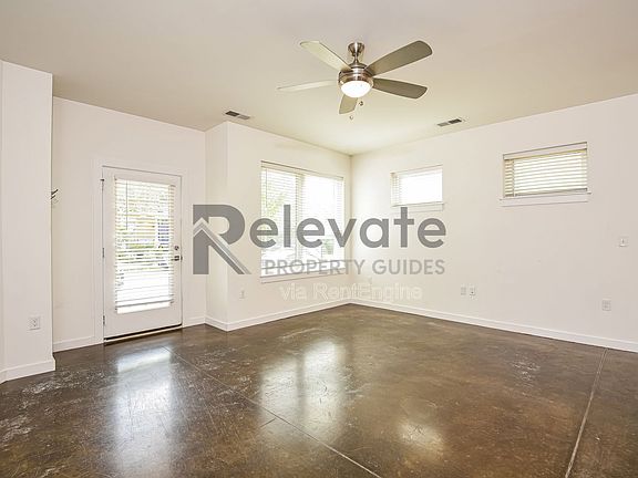 5th image of 1203 Bainbridge St Unit A