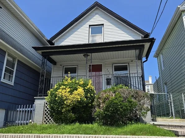 405 Elm Street image 18 of 22