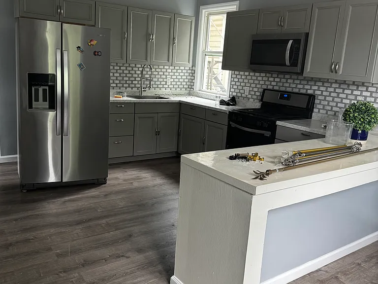 85 Orange Ave #2 — Photo 9