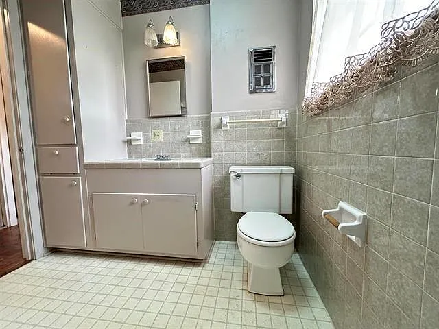 270 Ferndale Ln — Photo 22