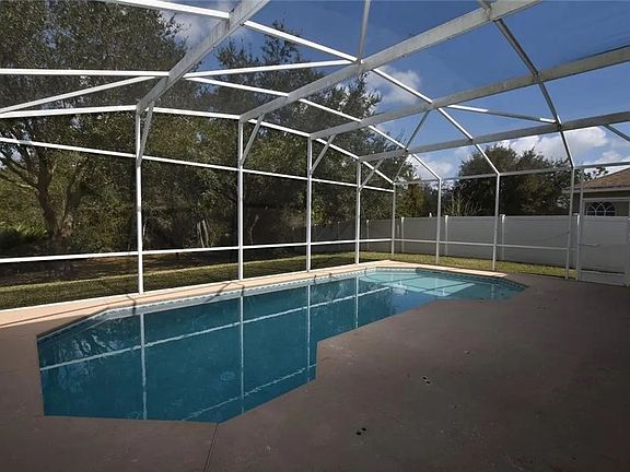 3rd image of 14873 Huntcliff Park Way