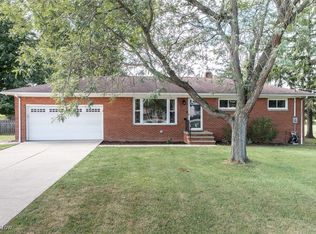 15939 Albion Rd, Strongsville, OH 44136