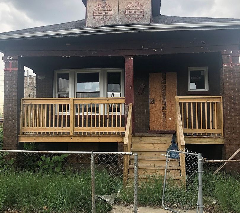 1st image of 7848 S Kimbark Ave