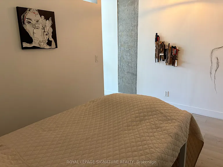 169 John St #403 — Photo 12